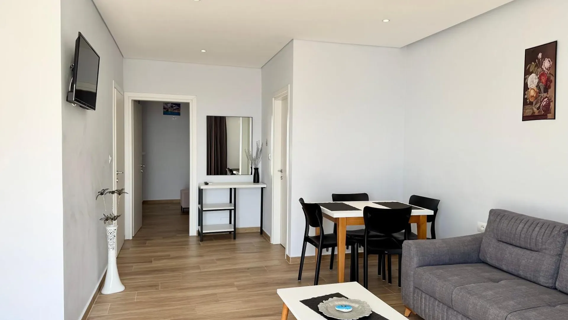 Apartamento Gjoka Apartments, In Front Of Bougainville Bay Sarandë