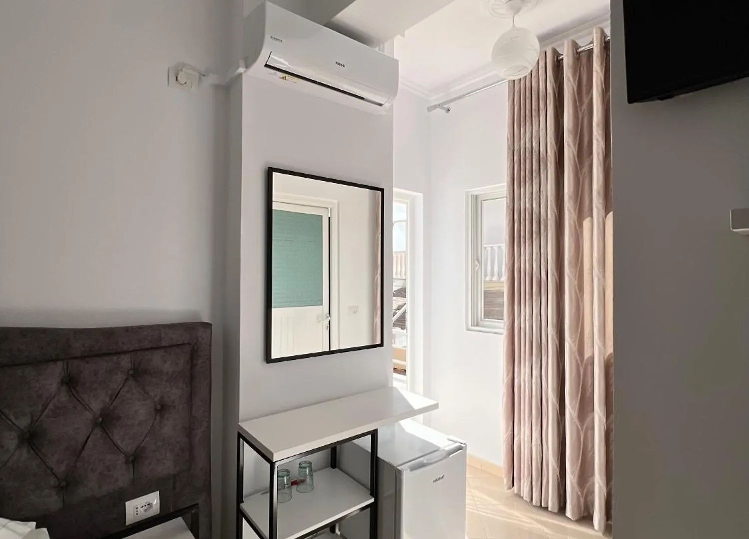 Apartament Gjoka Apartments, In Front Of Bougainville Bay Saranda Albania