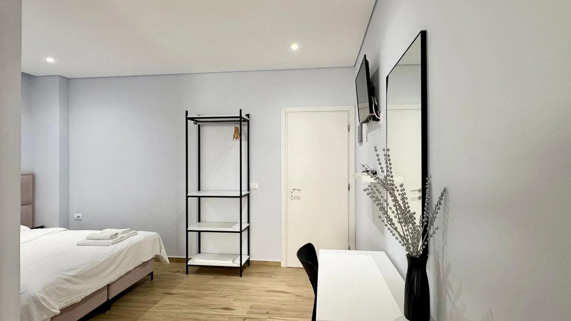 Gjoka Apartments, In Front Of Bougainville Bay Saranda Apartament
