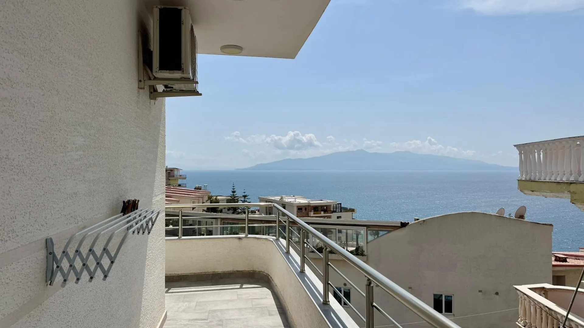 Gjoka Apartments, In Front Of Bougainville Bay Sarandë Lägenhet